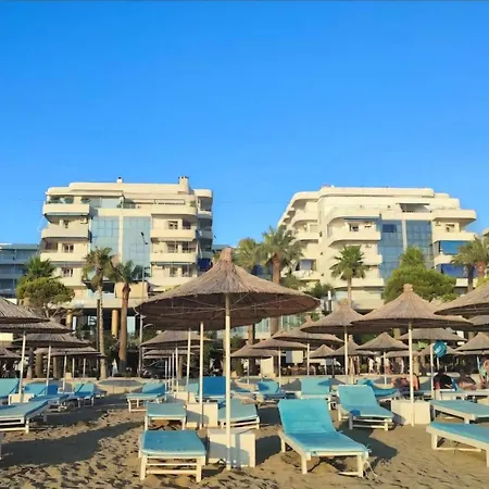 Sea View Flat 아파트